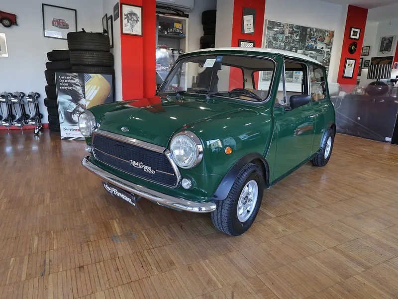 Mini Cooper 1300 pre Export 3