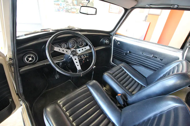 Mini Cooper 1000 MK3 “Vetrone” B39/1 28