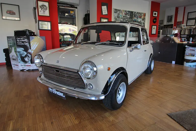 Mini Cooper 1000 MK3 “Vetrone” B39/1 3