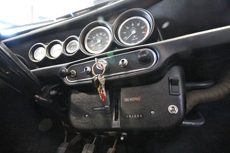 Mini Cooper 1000 MK3 “Vetrone” B39/1 35