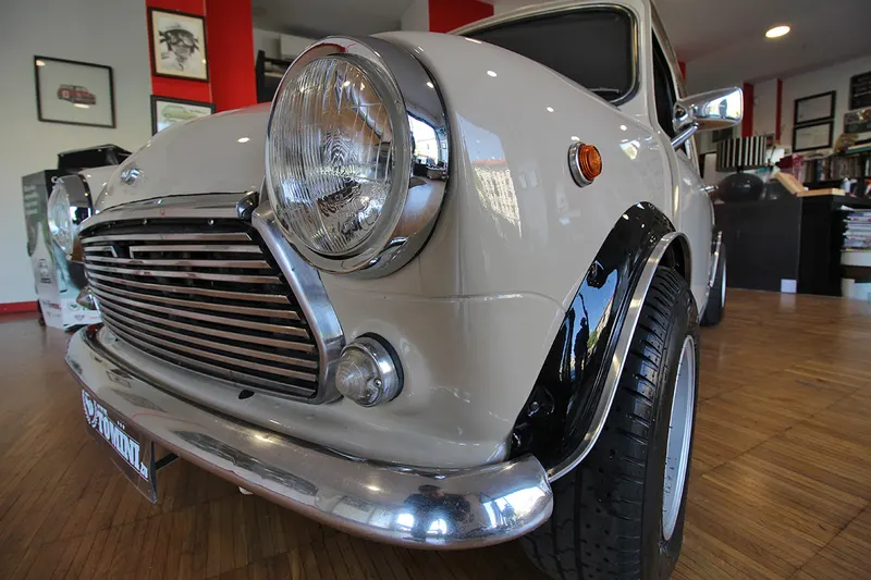 Mini Cooper 1000 MK3 “Vetrone” B39/1 13
