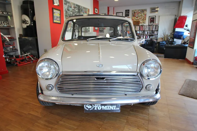 Mini Cooper 1000 MK3 “Vetrone” B39/1 4