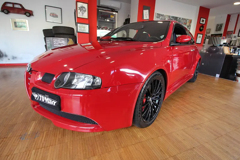 Alfa Romeo 147 GTA 13