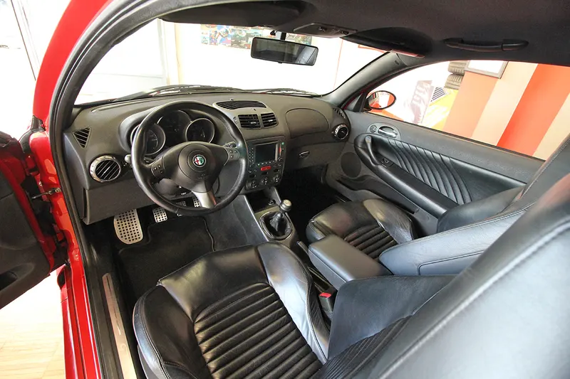 Alfa Romeo 147 GTA 24