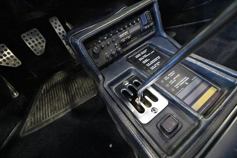 Ferrari Mondial Quattrovalvole 46