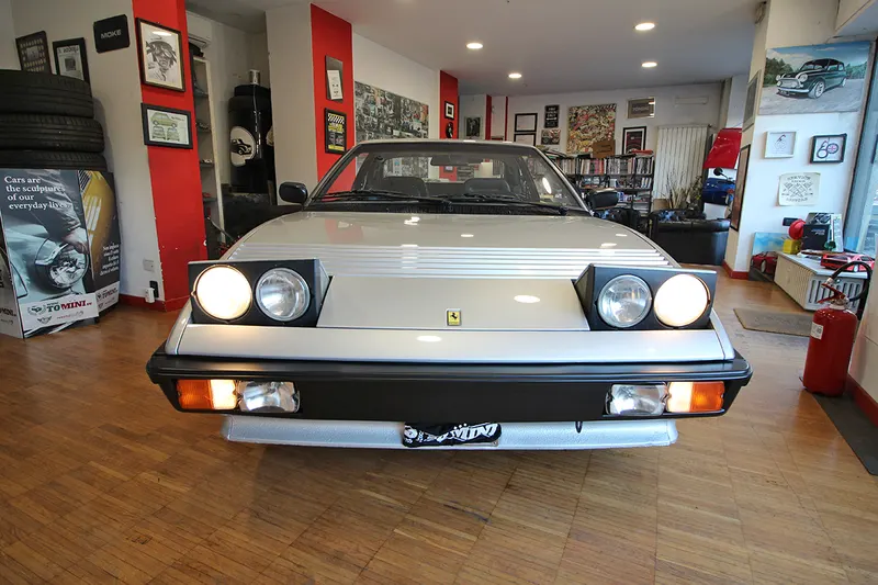 Ferrari Mondial Quattrovalvole 8