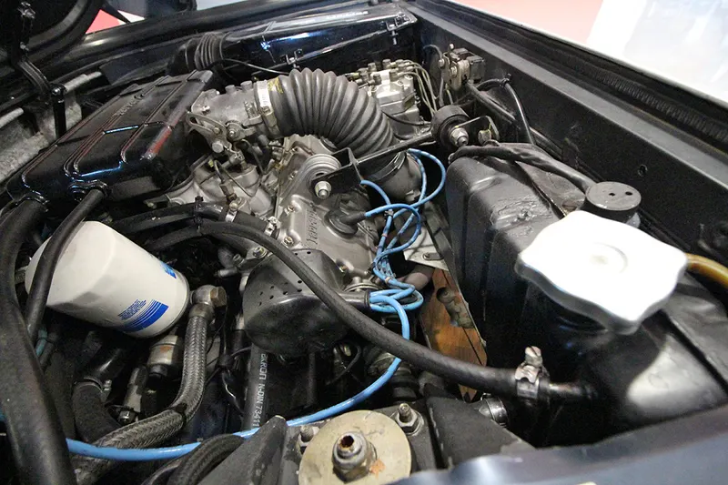 Ferrari Mondial Quattrovalvole 52