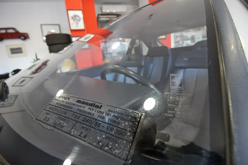 Ferrari Mondial Quattrovalvole 28