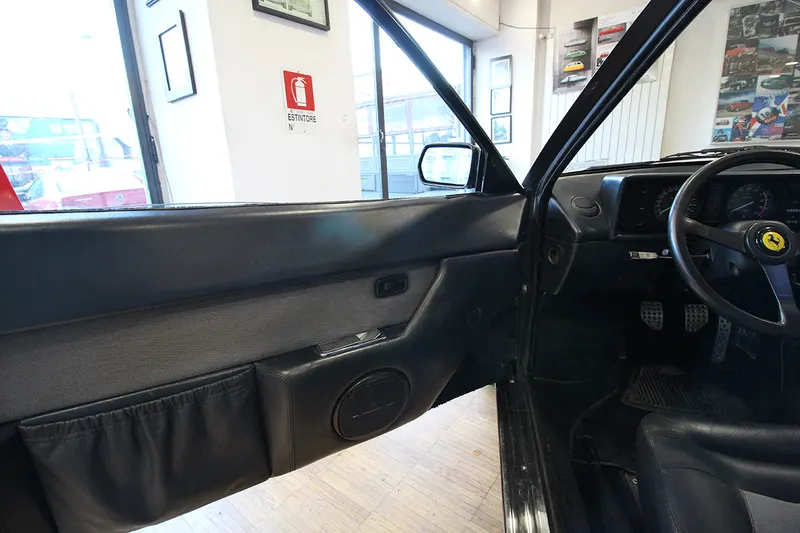 Ferrari Mondial Quattrovalvole 33