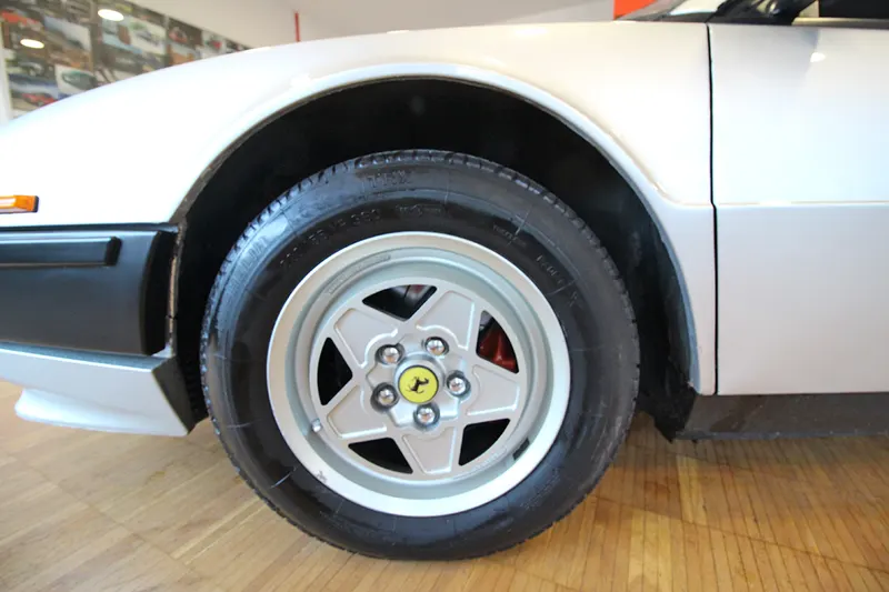 Ferrari Mondial Quattrovalvole 31
