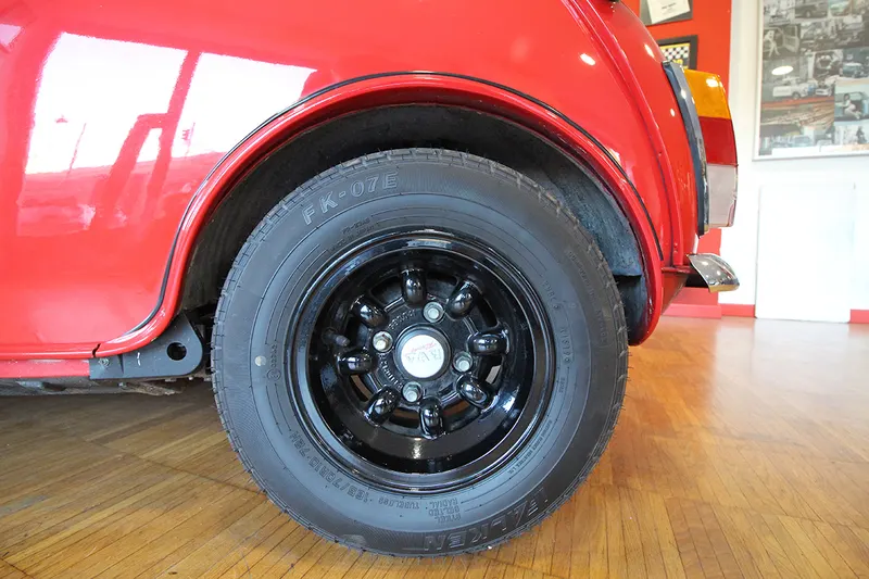 Mini Cooper 1300 tipo B 39/7 MK3 19