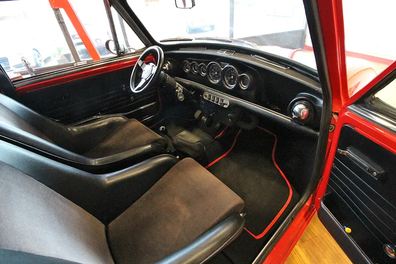 Mini Cooper 1300 tipo B 39/7 MK3 33