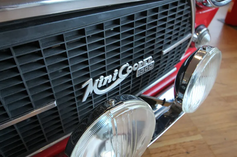 Mini Cooper 1300 tipo B 39/7 MK3 15