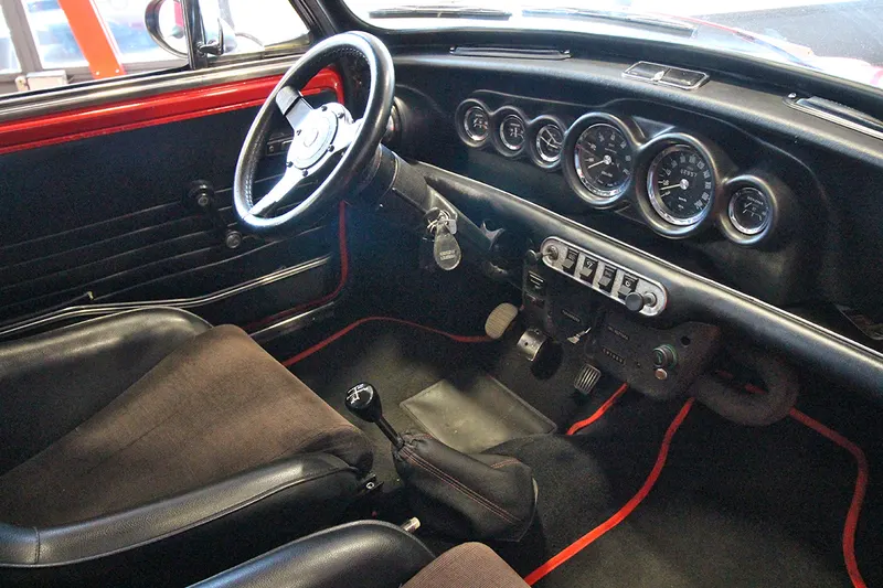 Mini Cooper 1300 tipo B 39/7 MK3 42