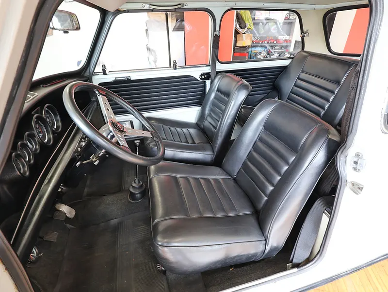 Mini Cooper 1000 24