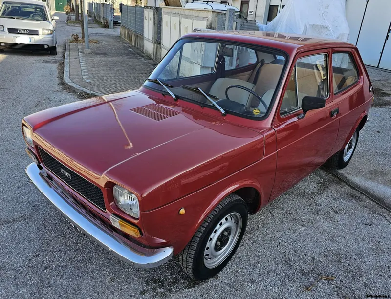 Fiat 127 Bauletto 11