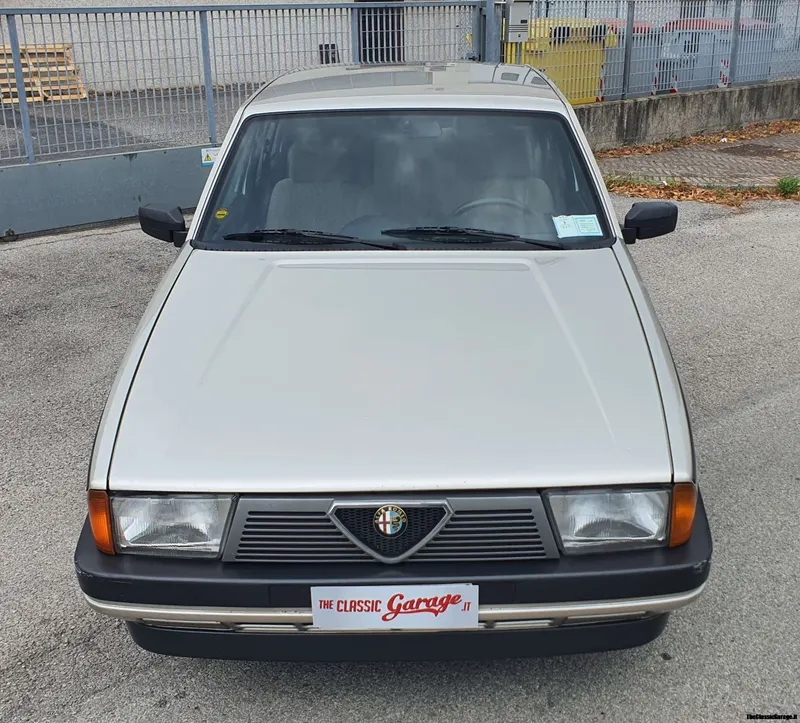 Alfa Romeo 75 1.6 Carburatori 24