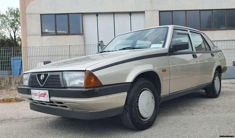 Alfa Romeo 75 1.6 Carburatori 28