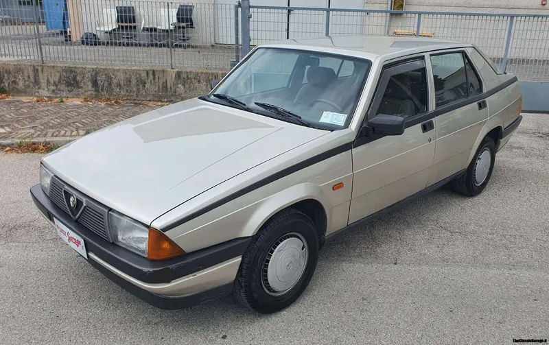Alfa Romeo 75 1.6 Carburatori 26