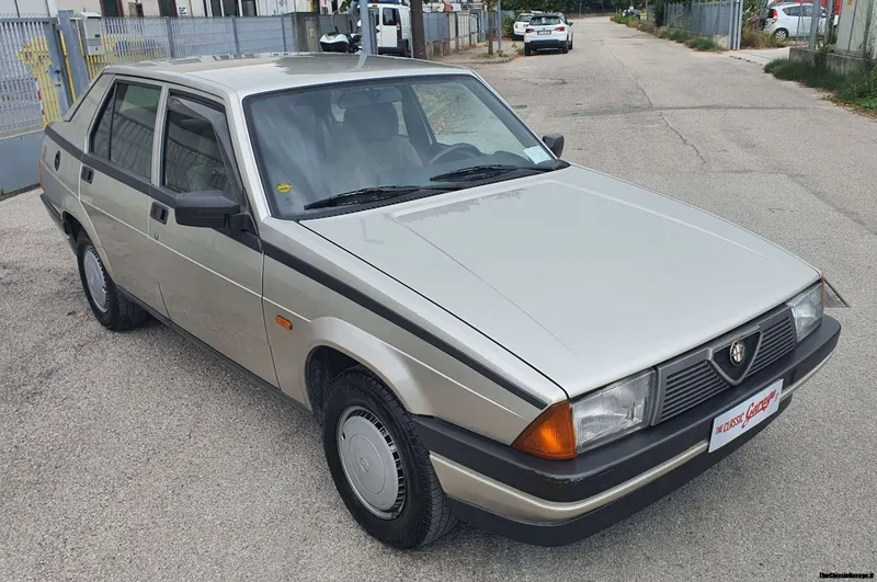 Alfa Romeo 75 1.6 Carburatori 22