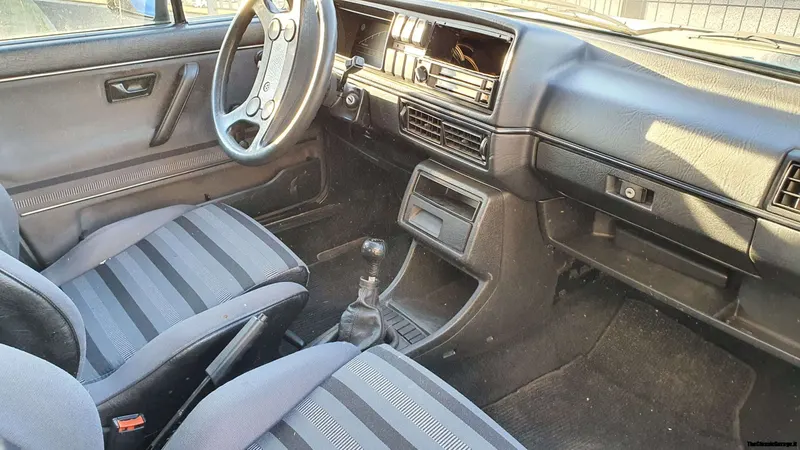 Volkswagen Golf 1.8 GTI 5p mk2 3