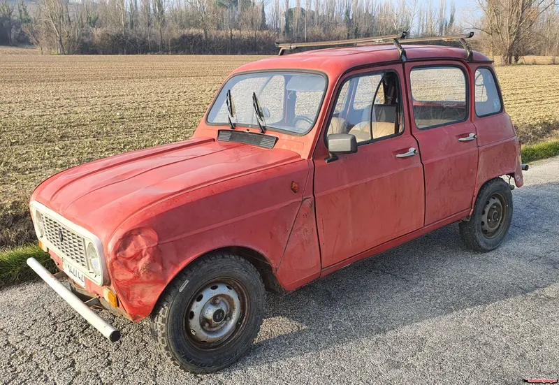 Renault 4 TL 950 2