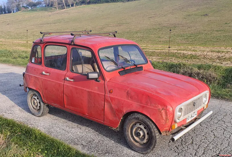 Renault 4 TL 950 4