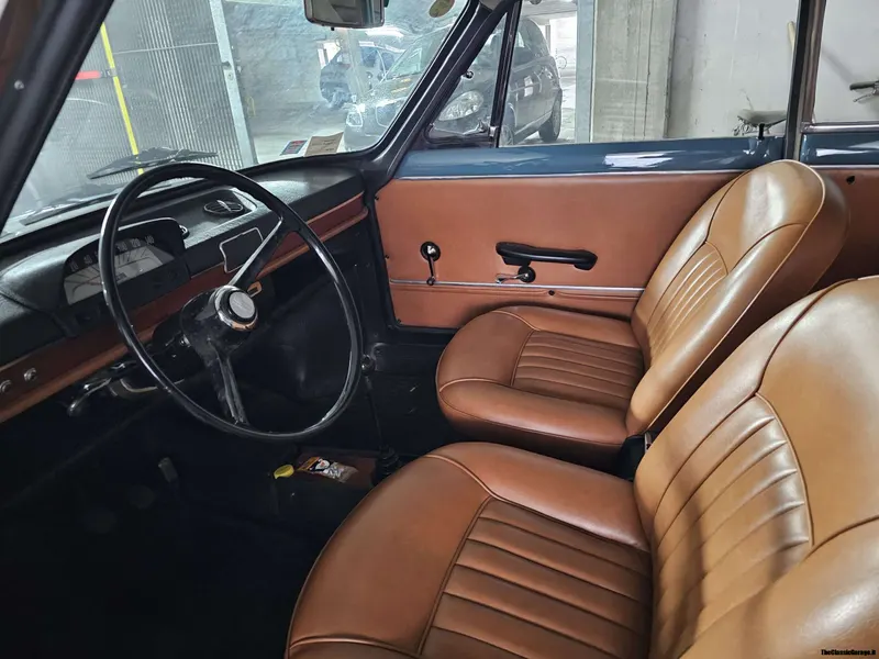 Fiat 850 Coupè Vignale 10
