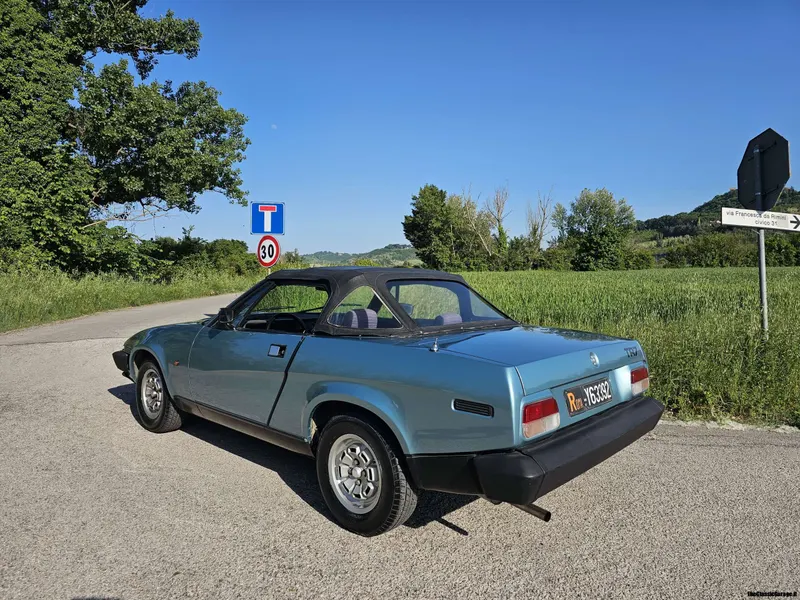 Triumph TR7 2.0 Spider 14