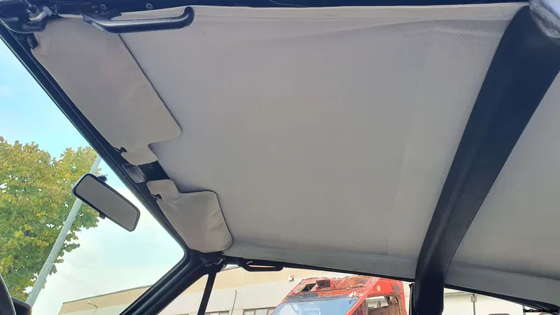 Volkswagen Golf 1.1 Cabriolet GL mk1 32