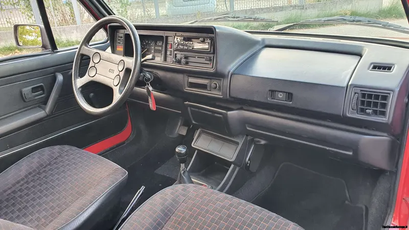 Volkswagen Golf 1.1 Cabriolet GL mk1 27