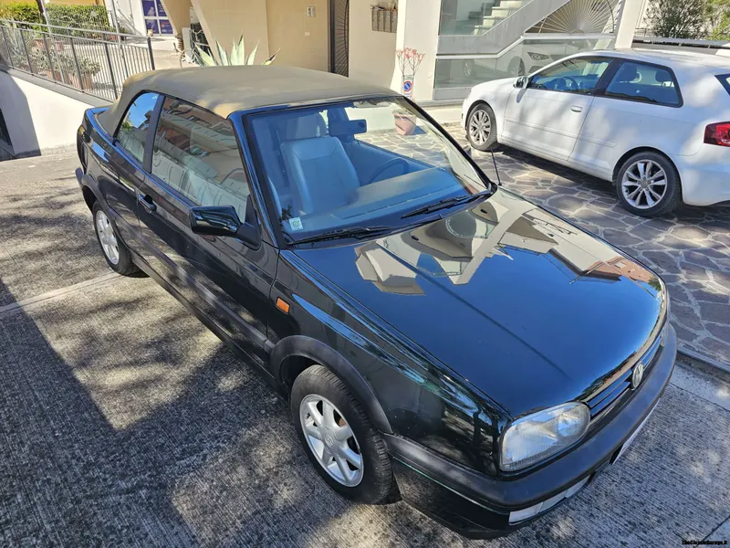 Volkswagen Golf 1.8 Cabriolet mk3 23