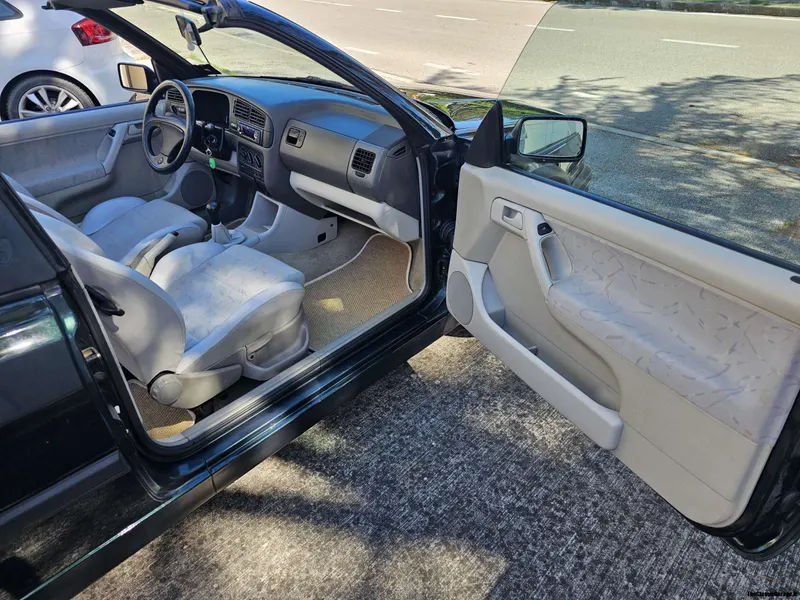 Volkswagen Golf 1.8 Cabriolet mk3 9