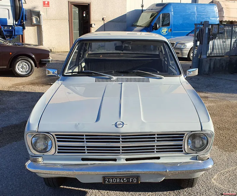 Opel Kadett B 2 porte 19