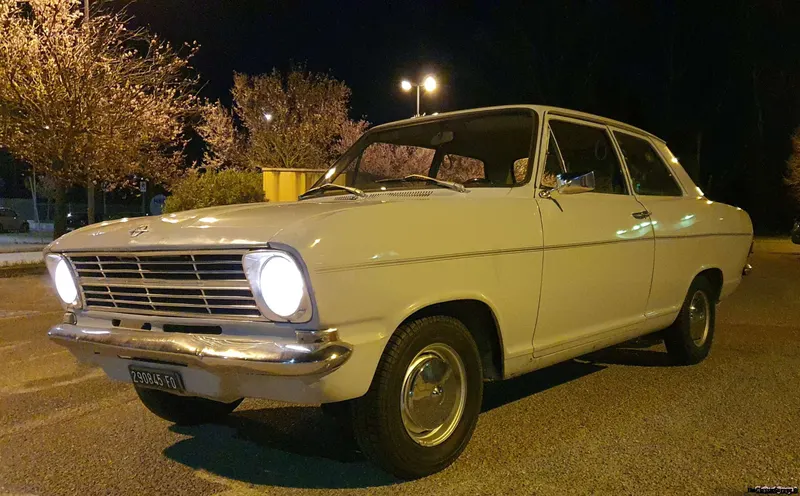Opel Kadett B 2 porte 4