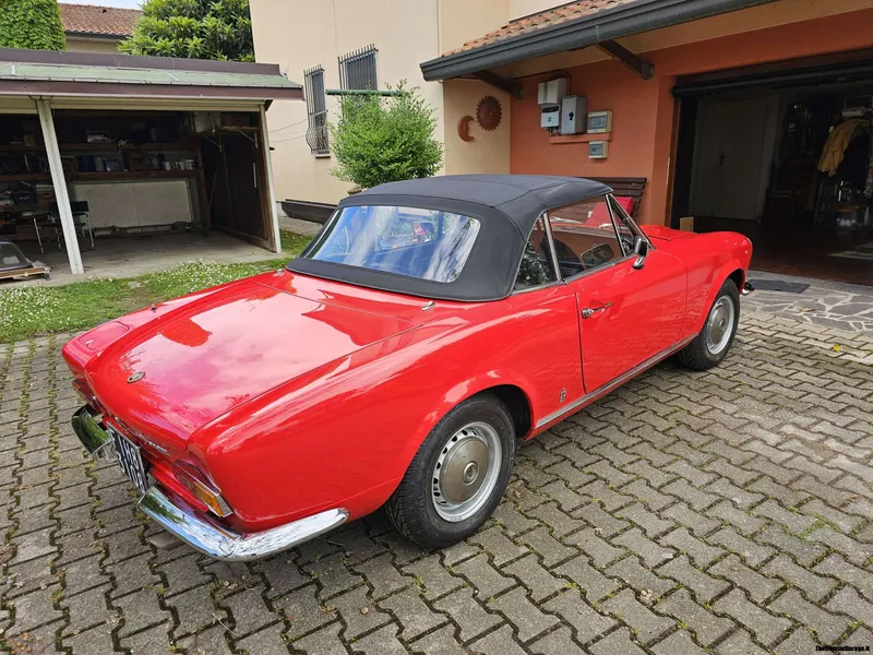 Fiat 124 Sport Spider - Asi 5