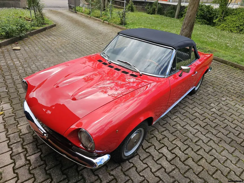 Fiat 124 Sport Spider - Asi 7