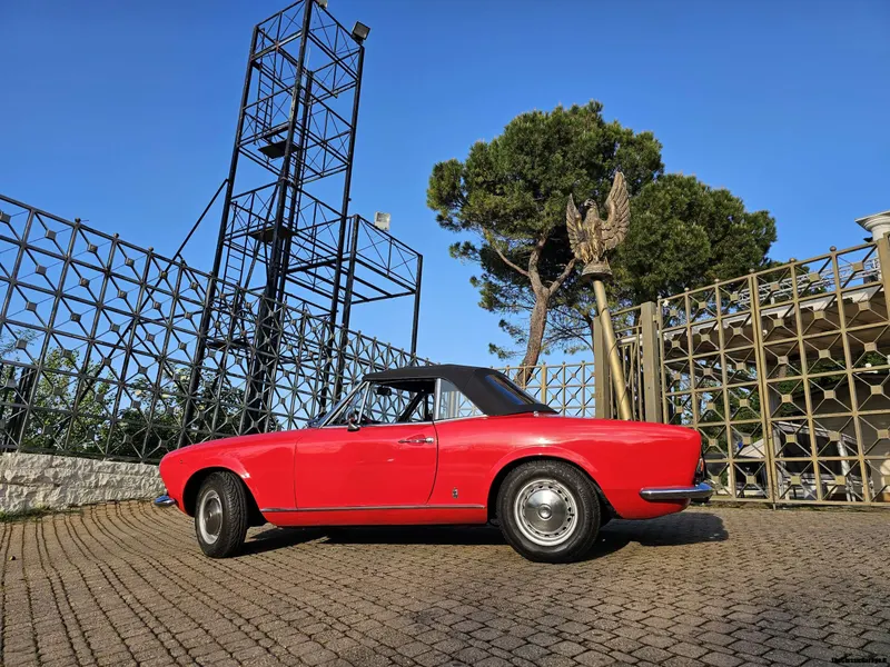 Fiat 124 Sport Spider - Asi 21