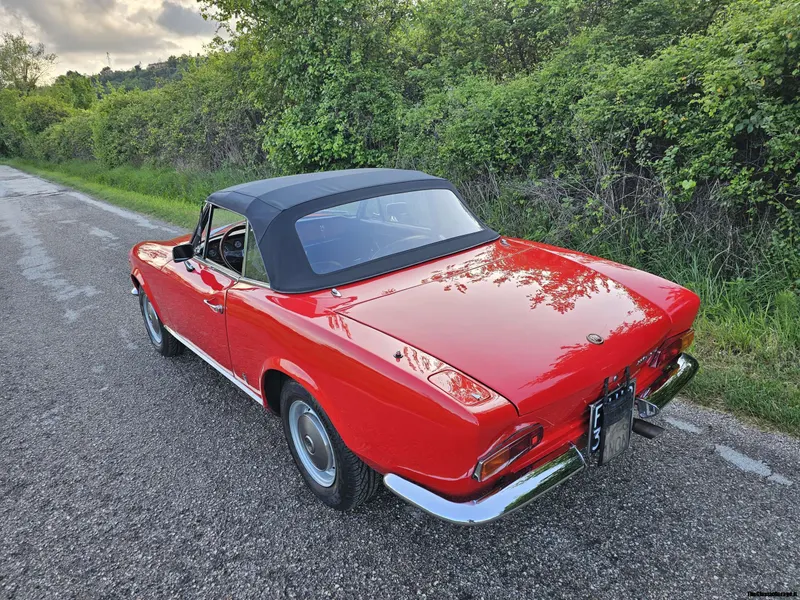 Fiat 124 Sport Spider - Asi 33