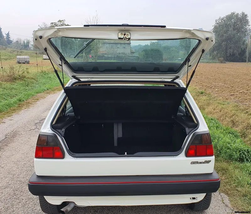Volkswagen Golf 1.8 Syncro 5p mk2 41