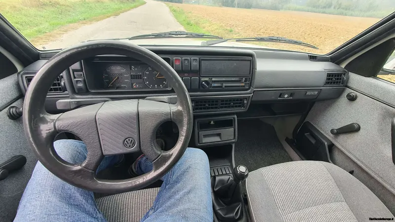 Volkswagen Golf 1.8 Syncro 5p mk2 44