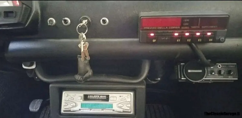 Fiat 500 L - replica Taxi - Tavullia 21