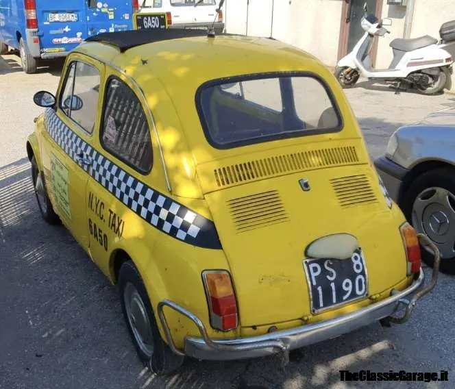 Fiat 500 L - replica Taxi - Tavullia 19