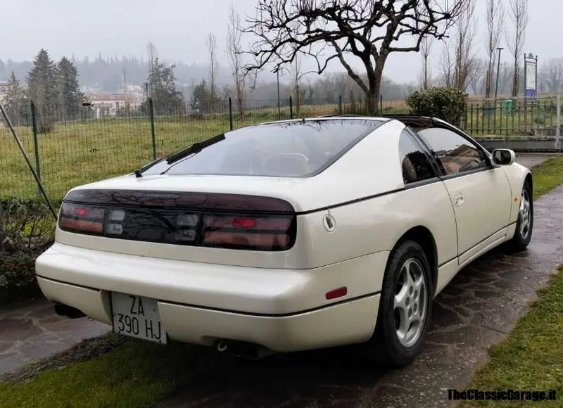 Nissan 300 ZX T-Top 6