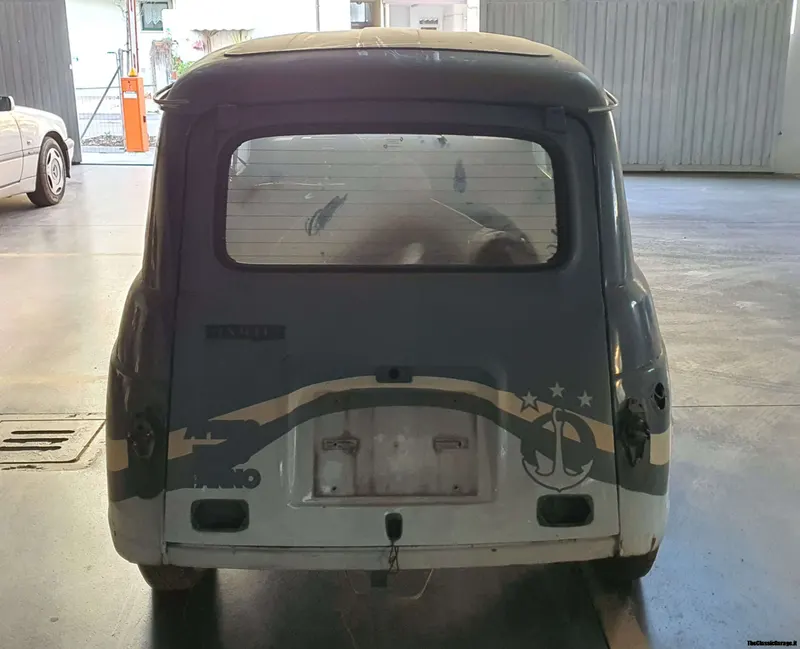 Renault 4 3