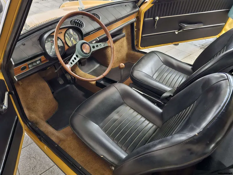 Fiat 850 Sport Coupè 23