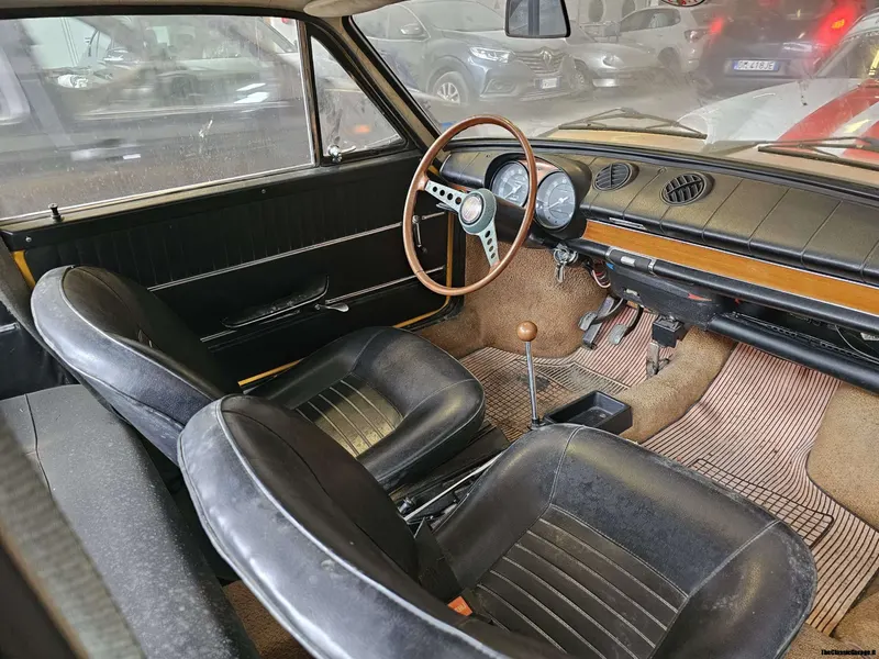 Fiat 850 Sport Coupè 9