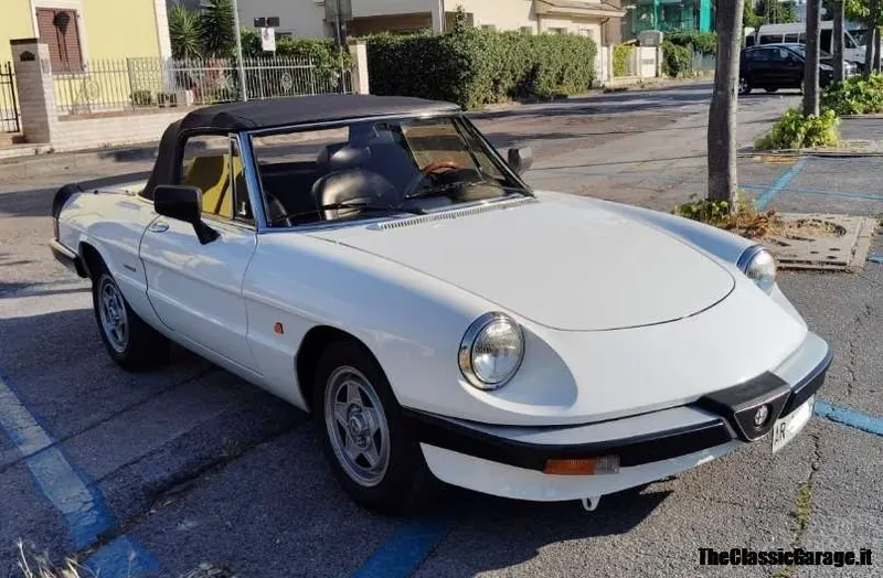 Alfa Romeo Duetto 1.6 Aerodinamica  - Asi 3