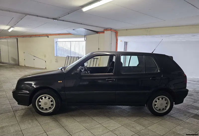 Volkswagen Golf 1.9 TDI Movie Air 5p. mk3 4