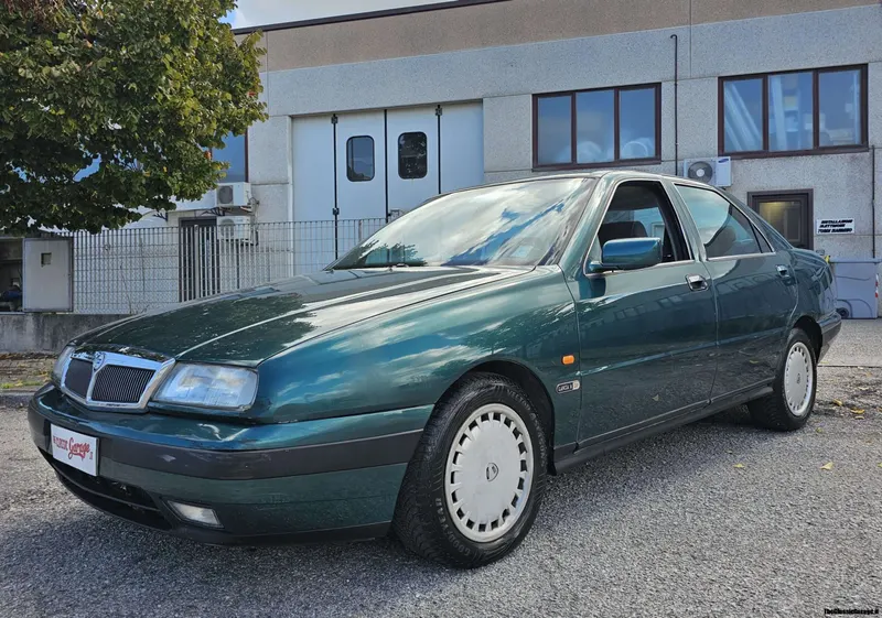 Lancia Kappa 2.0 10